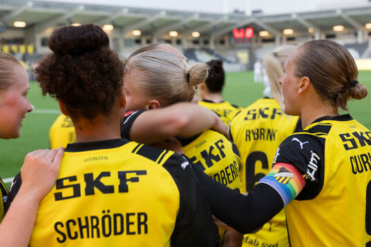 Och Häckens Anna Sandberg jublar