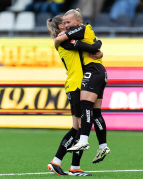 Häckens Matilda Nildén jublar