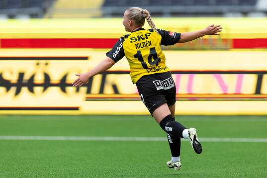 Häckens Matilda Nildén jublar