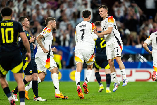 Kai Havertz celebrate with Florian Wirtz of Germany