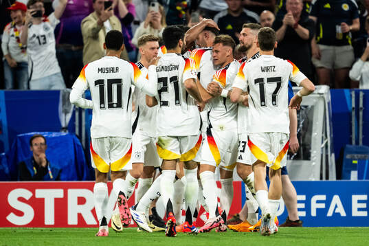 Kai Havertz of Germany celebrate with teammates