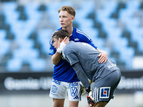 GIF Sundsvalls Hugo Aviander och målvakt Jonas Olsson