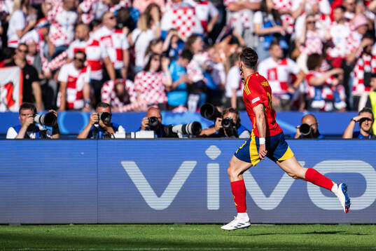 Fabian Ruiz Pena of Spain celebrates