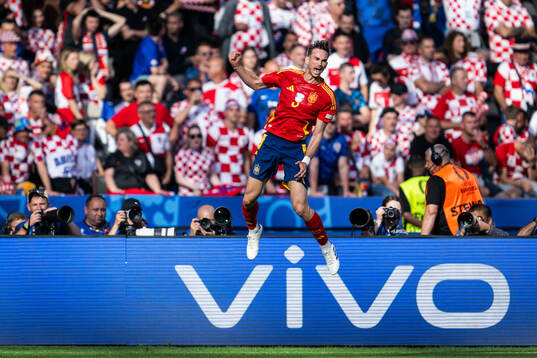 Fabian Ruiz Pena of Spain celebrates