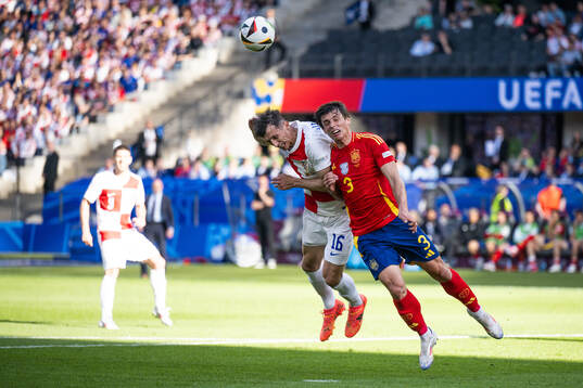 Ante Budimir of Croatia and Robin Aime Le Normand Mainfray