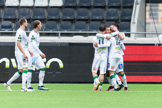 Varbergs Leo Frigell Jansson jublar