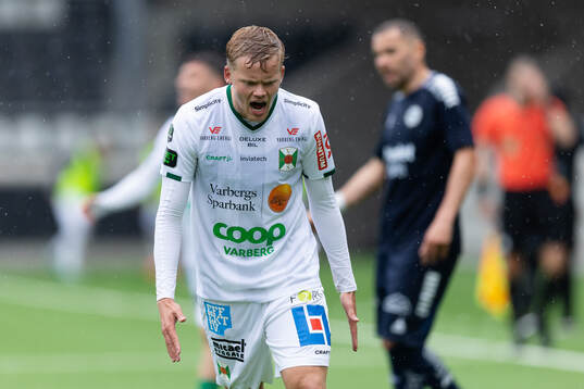 Varbergs Leo Frigell Jansson reagerar