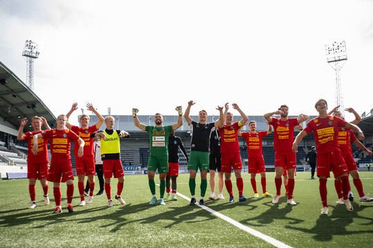 Landskronas spelare jublar