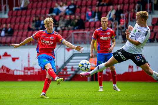 Helsingborgs Benjamin Örn och Örebros Valgeir Valgeirsson