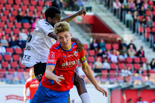 Örebros Mohammed Khalid Saeid och Helsingborgs Benjamin