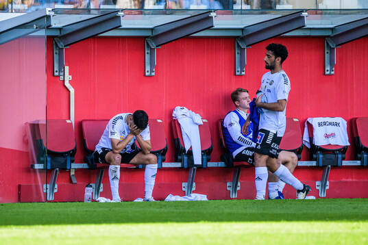Örebros Peter Gwargis och Lucas Shlimon deppar