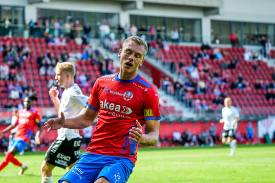 Helsingborgs Dennis Olsson deppar
