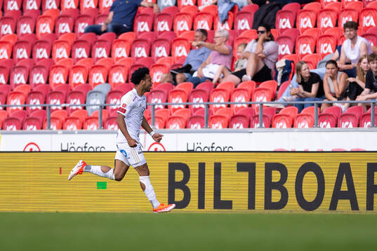 Östersunds Arquimides Ordonez jublar
