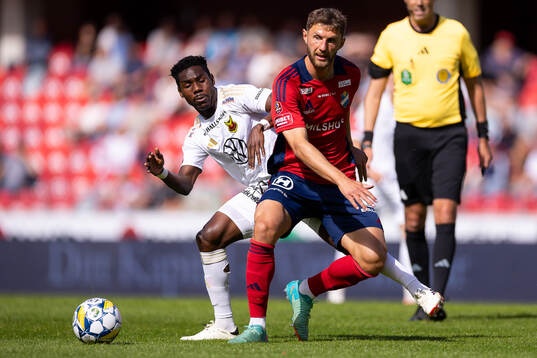 Östersunds Michael Aduragbemi Oluwayemi och Östers Alibek