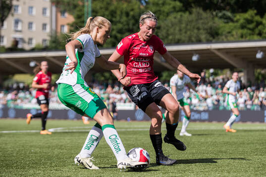 Hammarbys Smilla Holmberg och Trelleborgs Viktoria Persson