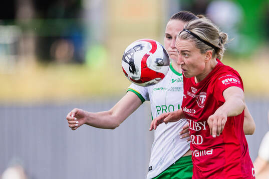 Hammarbys Vilde Hasund och Trelleborgs Viktoria Persson