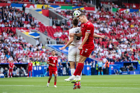 Jaka Bijol of Slovenia and Jannik Vestergaard of Denmark