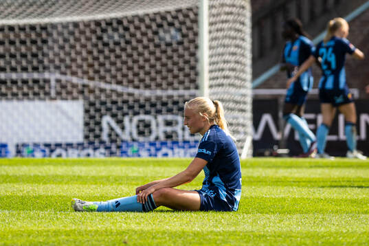 Djurgårdens Stinalisa Johansson deppar