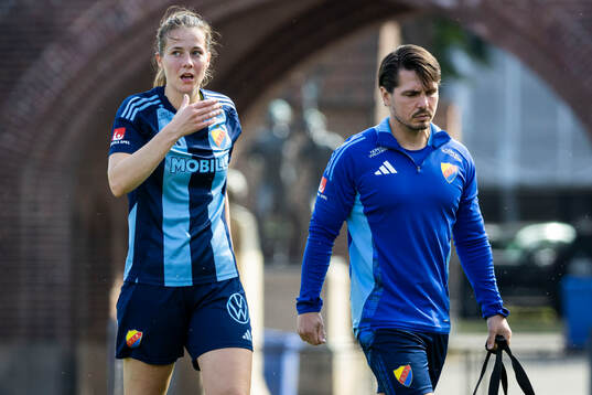 Djurgårdens Ina Vårhus har ont