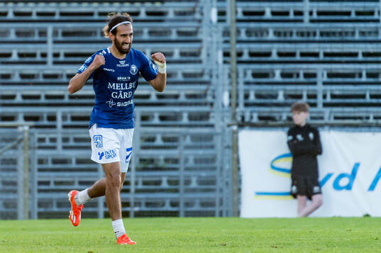Trelleborgs Hady Saleh Karim jublar