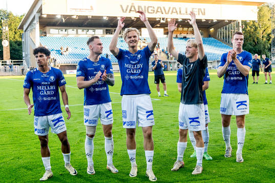 Trelleborgs spelare jublar
