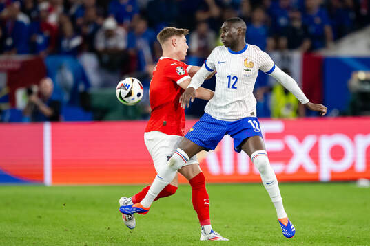 Randal Kolo Muani of France and Alexander Prass of Austria