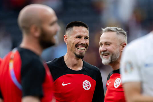 Marek Hamsik, Assistant coach of Slovakia celebrate