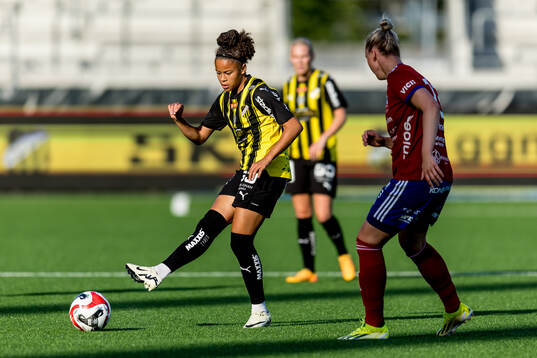 Häckens Felicia Schröder