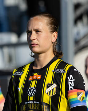 Häckens Filippa Curmark innan fotbollsmatchen i