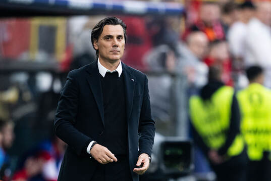 Head coach Vincenzo Montella of Türkiye