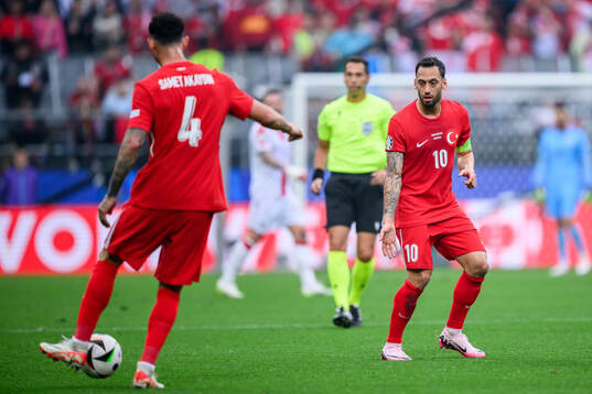 Hakan Calhanoglu of Türkiye