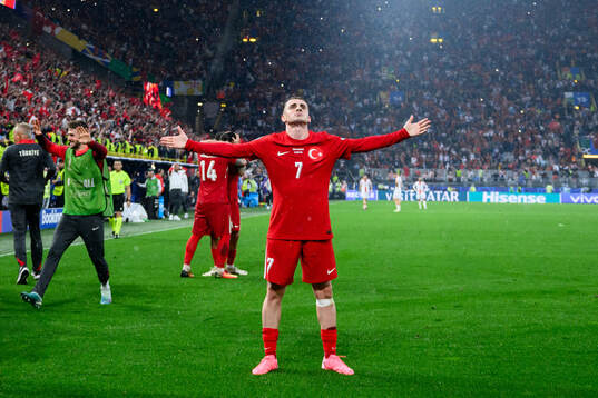 Kerem Akturkoglu of Türkiye celebrates