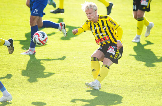 IFK Hässleholms Alvin Holmgren i matchen i div 2 mellan