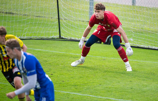 IFK Hässleholms Mirsad Basic i matchen i div 2 mellan IFK