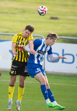 IFK Hässleholms Viktor Ahlgren i matchen i div 2 mellan