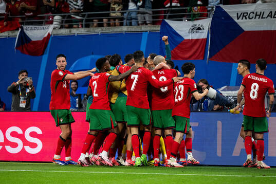 Players of Portugal celebrate