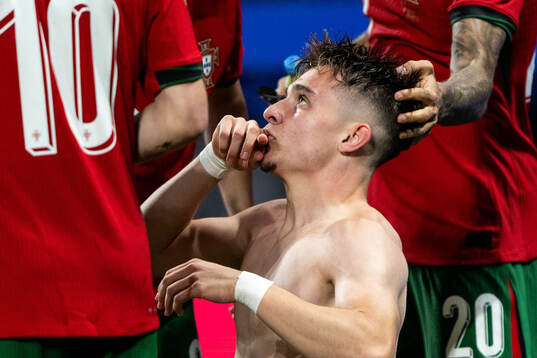 Francisco Conceicao of Portugal celebrates