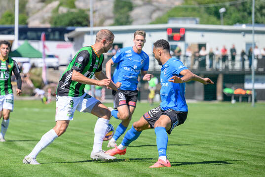 GAIS Gustav Lundgren och Halmstads Vinicius Nogueira