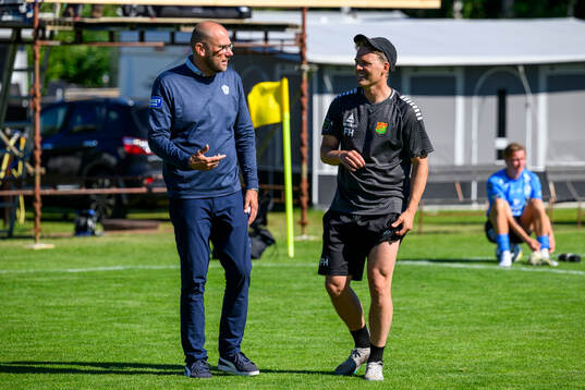 HalmstadsTränare Magnus Haglund och GAIS  tränare Fredrik