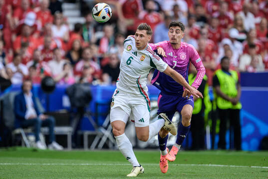 Willi Orban of Hungary against Kai Havertz of Germany