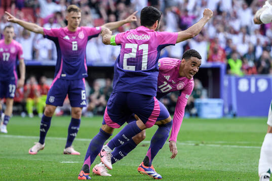 Jamal Musiala of Germany celebrates
