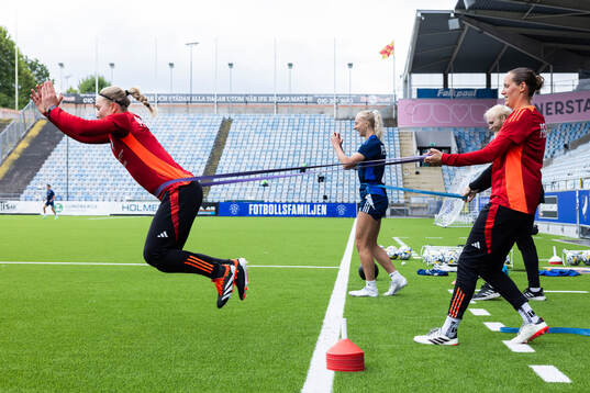 Bläddra bland fler bilder av Fotboll, Damallsvenskan, IFK Norrköping, Träning