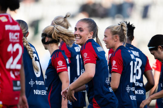 Bläddra bland fler bilder av Fotboll, Damallsvenskan, FC Rosengård - KIF Örebro