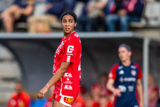 KIF Örebros Ashley Michelle Barron