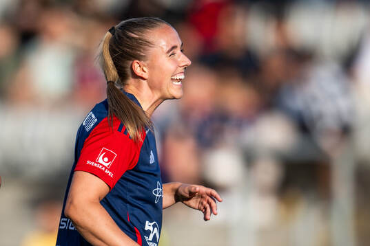 FC Rosengårds Gudrun Arnardottir jublar