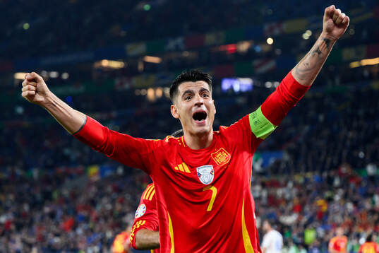 Bläddra bland fler bilder av UEFA Euro 2024, Day 7, Spain - Italy