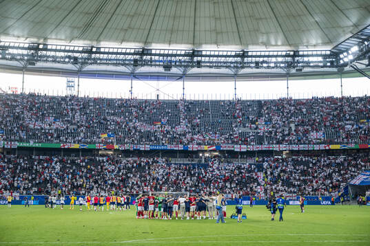 Players of Denmark gather