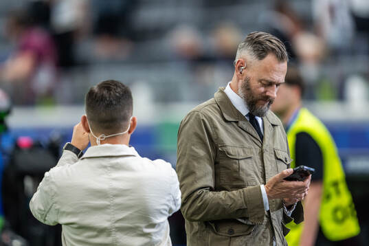 Olof Lundh, reporter of Swedish broadcaster TV4