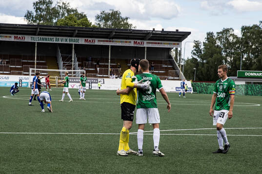 Brages spelarna jublar