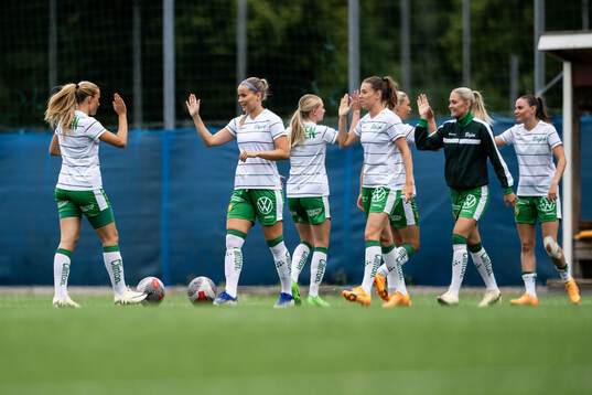 Hammarbys Eva Nyström och Emma Westin